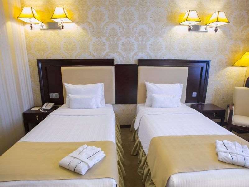 Emerald Hotel Bakú Habitación foto